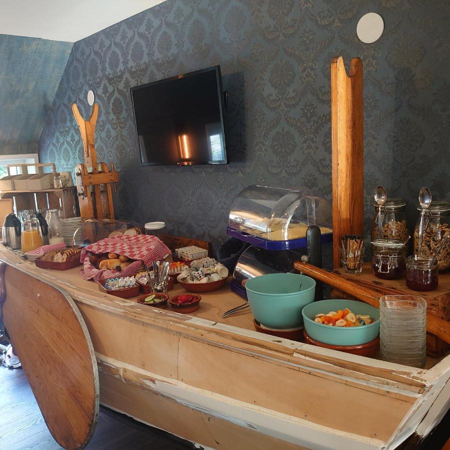 De Cyprian Bed & Breakfast Kaard Bagian luar foto