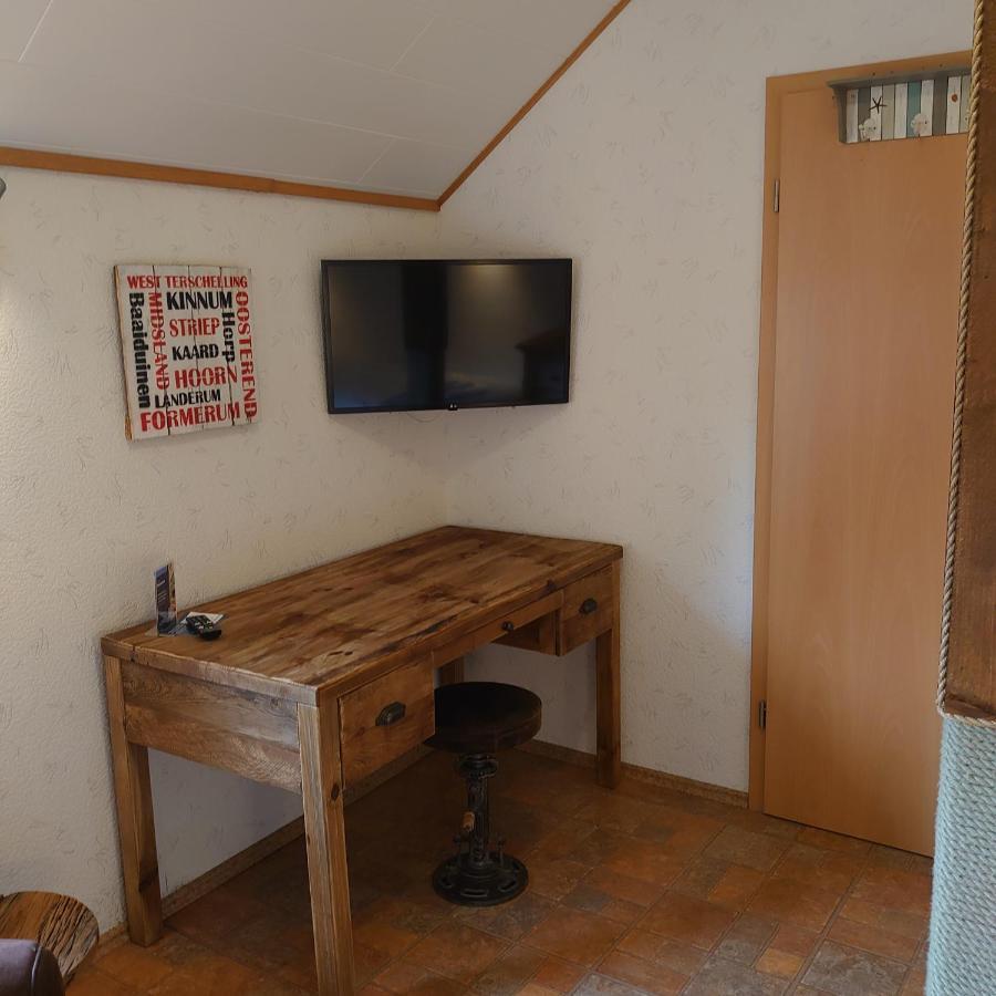 De Cyprian Bed & Breakfast Kaard Bagian luar foto