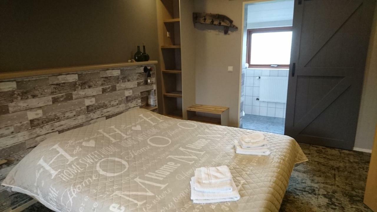 De Cyprian Bed & Breakfast Kaard Bagian luar foto
