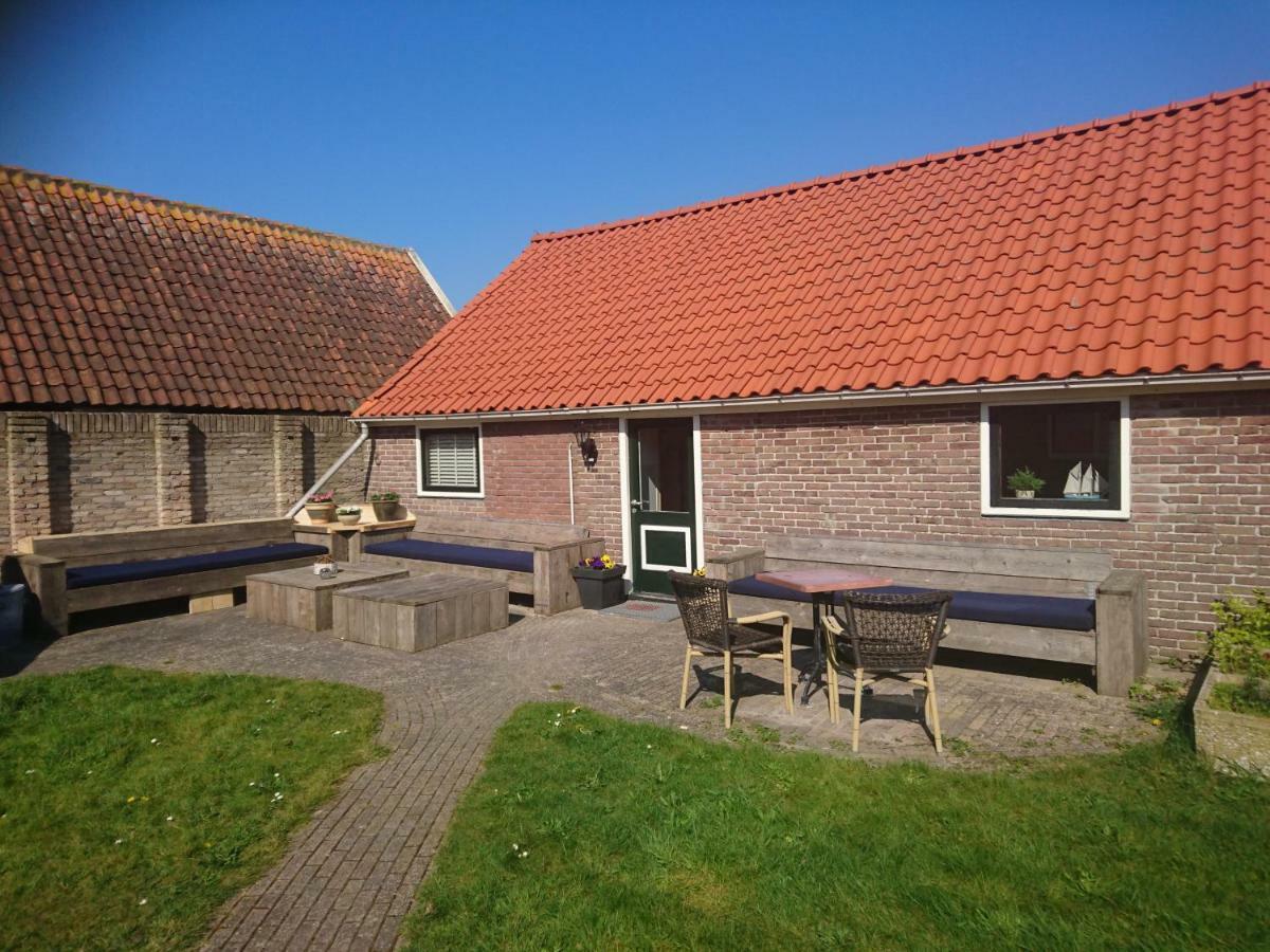 De Cyprian Bed & Breakfast Kaard Bagian luar foto